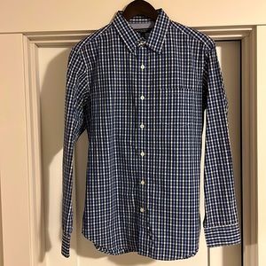 Banana Republic button down dress shirt